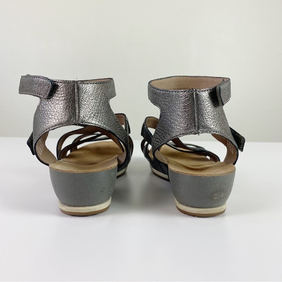 dansko veruca sandal